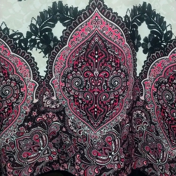 Silky plus size shrug - Picture 5 of 6